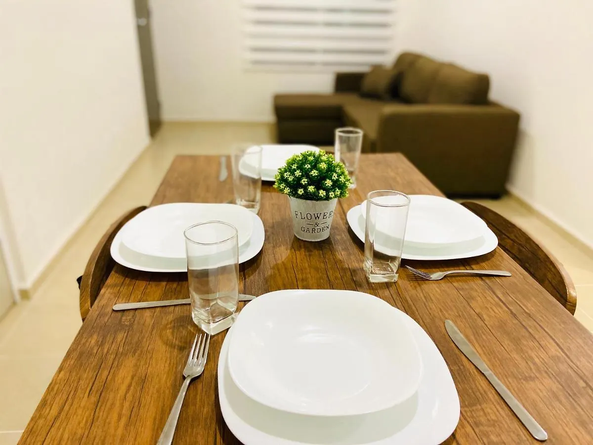 Depa Verano/Seguridad/Alberca A 13 Min Playa En Auto Apartment Playa del Carmen